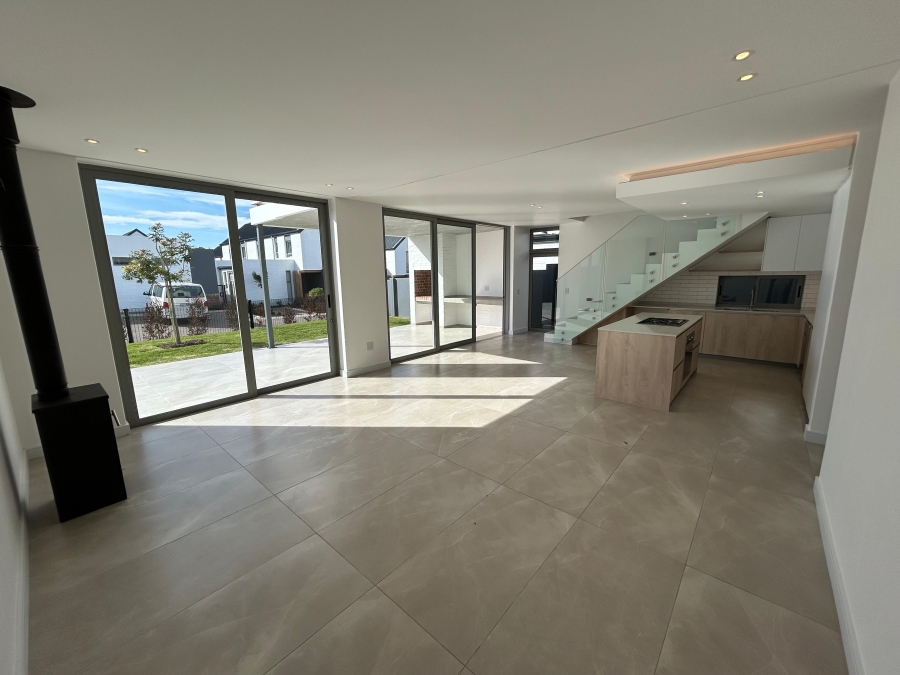 2 Bedroom Property for Sale in Whale Rock Western Cape